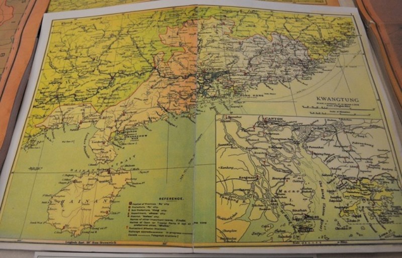 Trong tập bản đồ Complete Atlas của Trung Quốc xuất bản 1917, không có bản đồ nào đề cập Tây Sa quần đảo và Nam Sa quần đảo như cách gọi hiện nay của Trung Quốc. Ảnh: VGP/Thế Phong