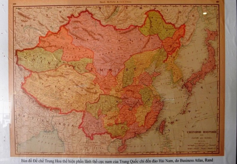 Bản đồ đế chế Trung Hoa thể hiện phần lãnh thổ cực nam Trung Quốc chỉ đến đảo Hải Nam, do hãng Business Atlas xuất bản tại Chicago (Mỹ) năm 1904. Ảnh: VGP/Thế Phong